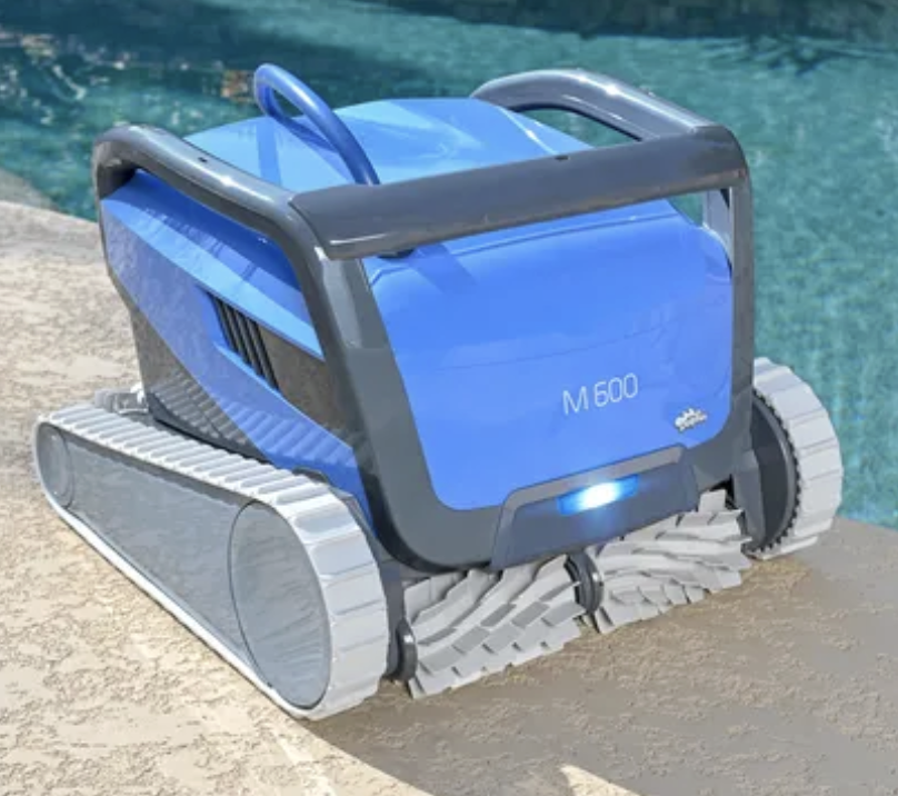 Dolphin M600